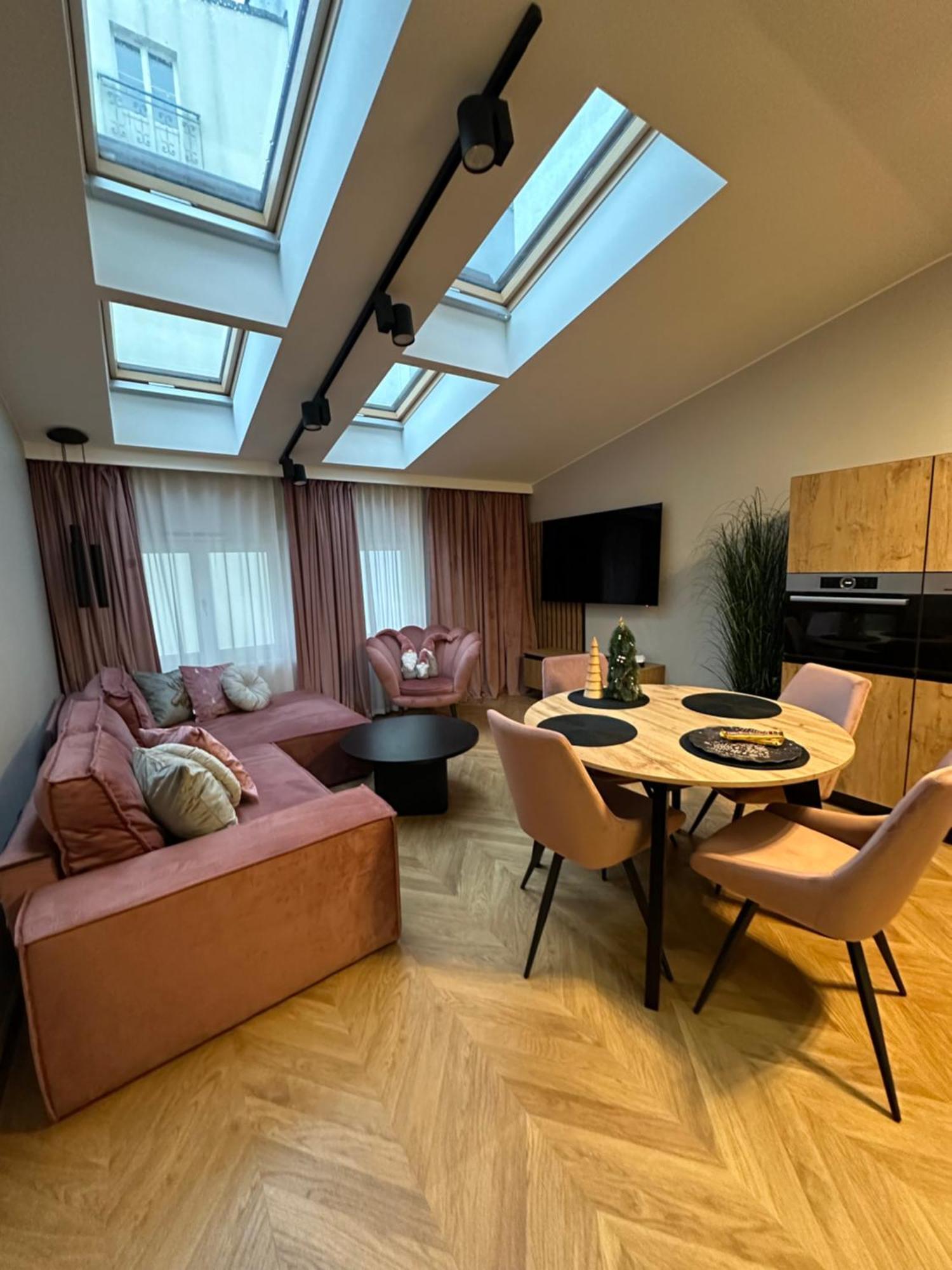 Apartamenty Sebastiana Krasków Εξωτερικό φωτογραφία